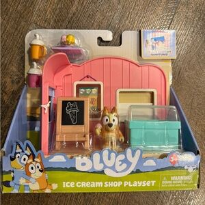 Bluey Ice Cream Shop Playset - Pink & Teal